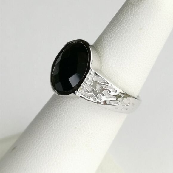 New Sterling silver round Black Onyx ring size 6 - Picture 3 of 9